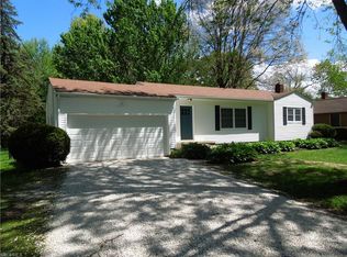 3535 Easton Rd, Barberton, OH 44203