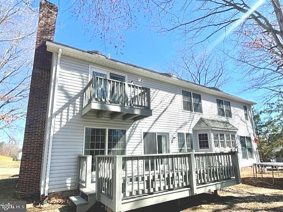 5th image of 1025 Wiltshire Dr