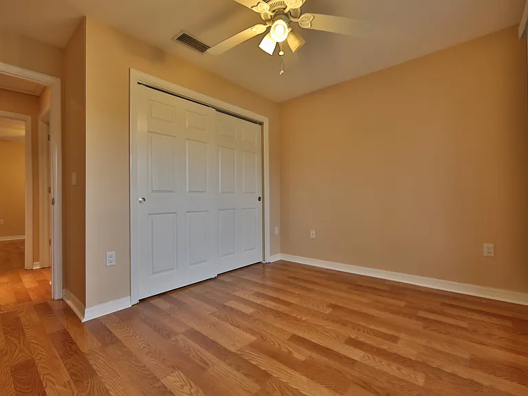 4465 Longford Dr — Photo 6