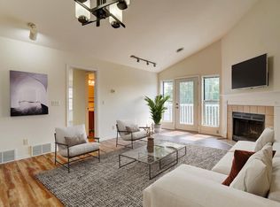 909 Harbor House Dr UNIT 5, Madison, WI 53719