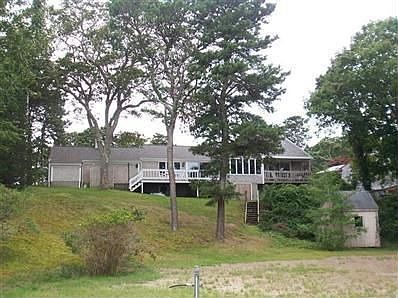 5th image of 137 Mayflower Ter