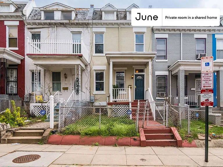 764 Columbia Rd NW #1B — Photo 15