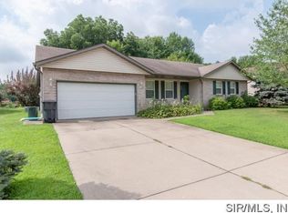 1414 Loop Creek Ct, Belleville, IL 62221