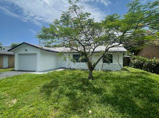 706 SW 3rd Ave, Boynton Beach, FL 33426