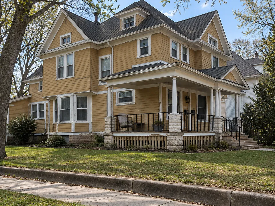326 Western Ave #3
