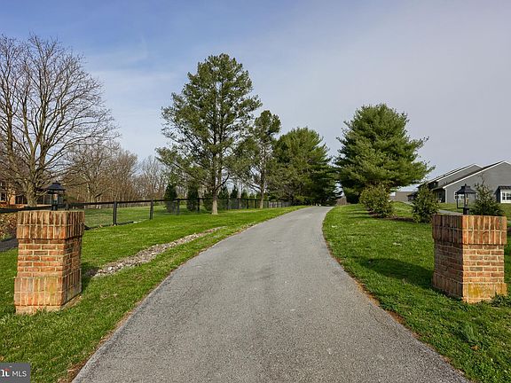 5th image of 333 Quittie Park Dr #L-0001