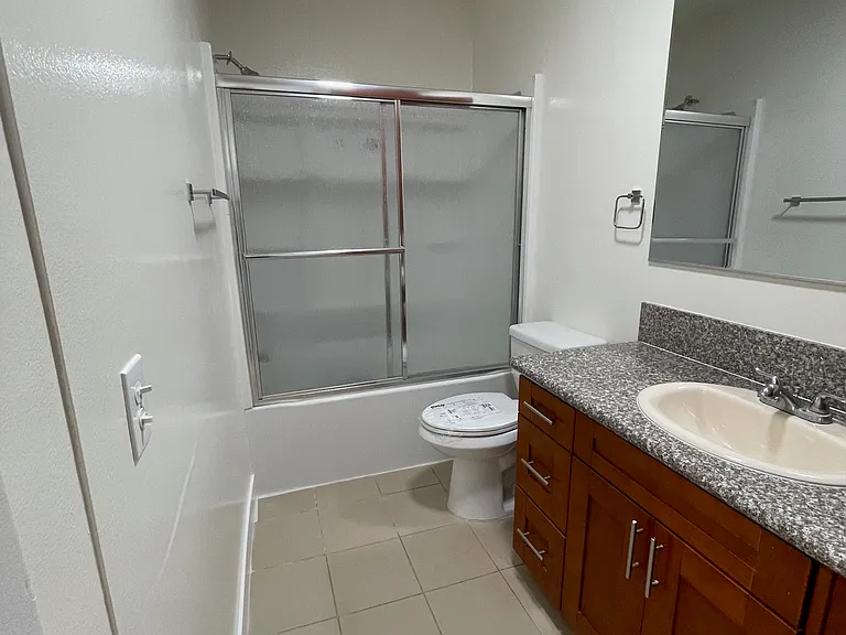7255 Amigo Ave #4 — Photo 12