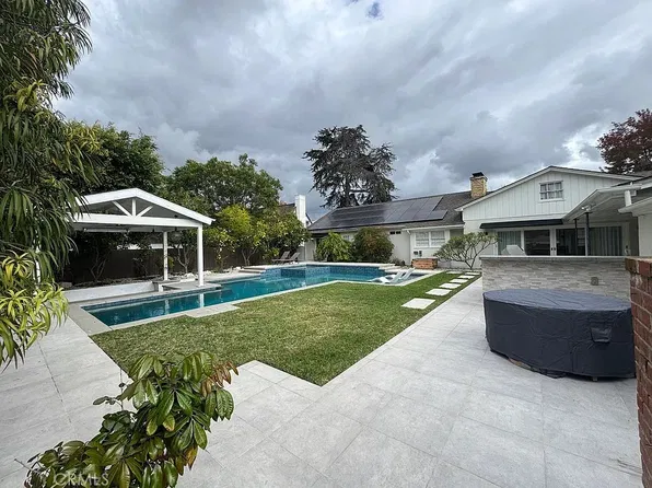 4455 California Ave, Long Beach, CA 90807