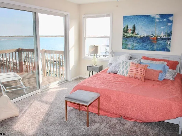 1101 E Shore Dr #D — Photo 12
