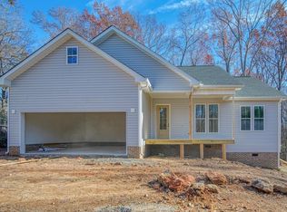 329 Woodley Rd, Spartanburg, SC 29306