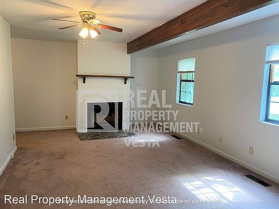 2nd image of 622 Cedarwood Dr #631