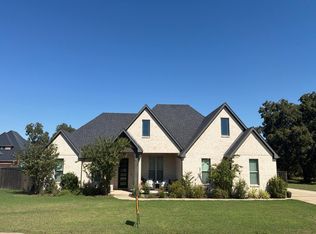 1105 Ranch Dr, Bonham, TX 75418