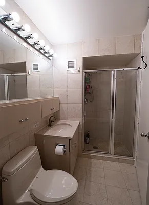 Rented by Douglas Elliman | media 26