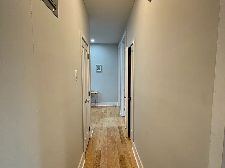 15 Hawthorne St #3C — Photo 10