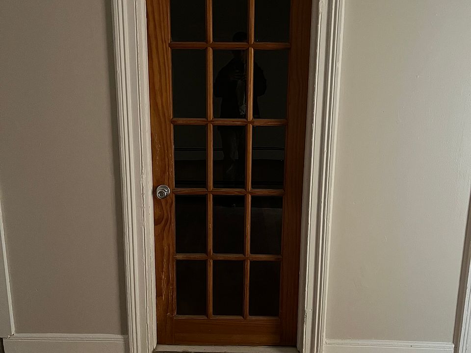 2nd image of 17 Goshen Ave APT 3