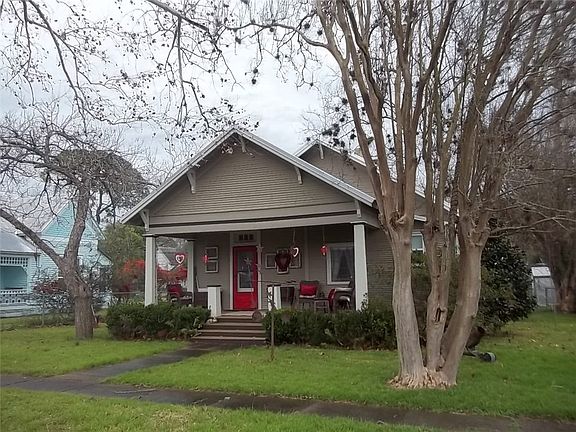 2nd image of 502 Hudgins St