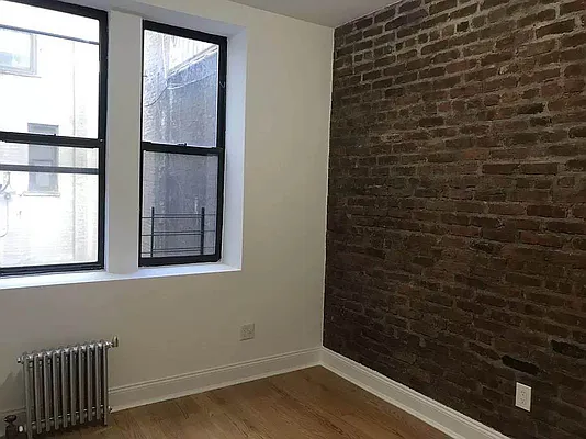 Rented by Corcoran | media 18