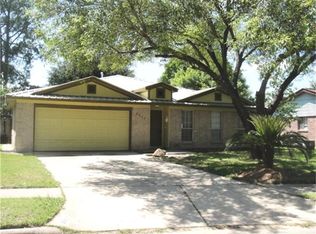 8911 Winding River Dr, Houston, TX 77088