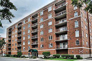 1st image of 395 Graceland Ave Unit 302