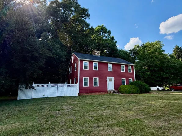 81 Alleghany Dr, Roxboro, NC 27573
