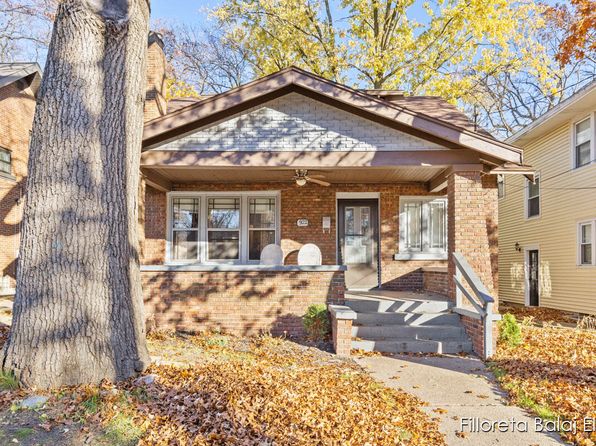 922 Calvin Ave SE, Grand Rapids, MI 49506