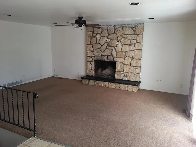 1282 E Pagos Ave — Photo 6