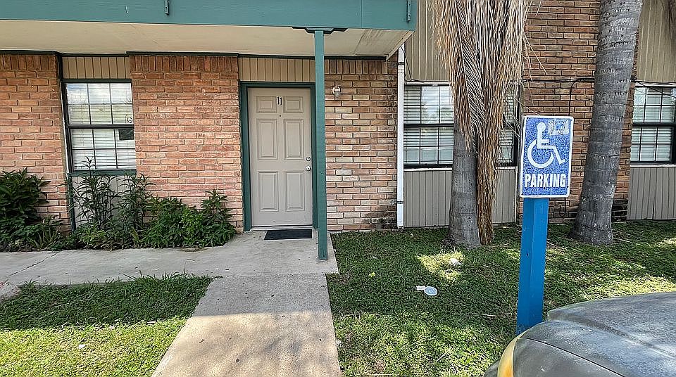 1st image of 2304 Shidler Dr APT 11