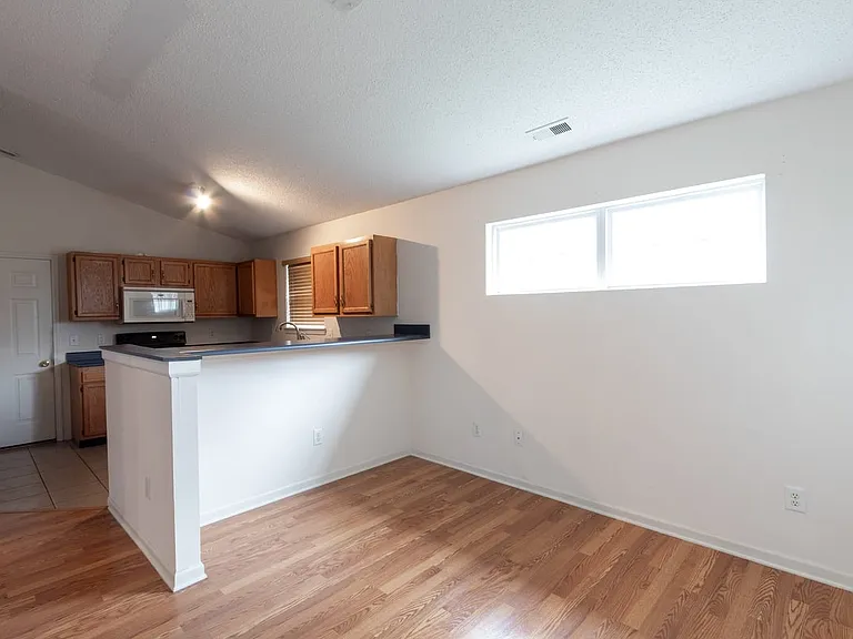 11968 Locus Ln — Photo 23