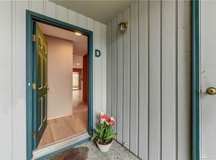 4024 S 158th St APT D, Tukwila, WA 98188