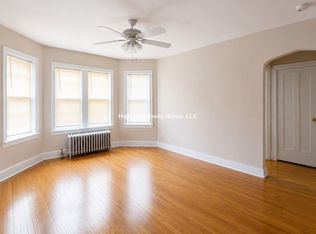 5030 N Springfield Ave #3A, Chicago, IL 60625