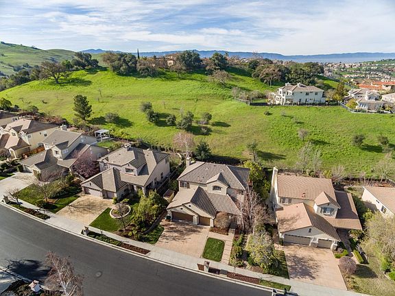 4th image of 5744 Trowbridge Way