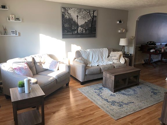 2nd image of 6629 Tackawanna St