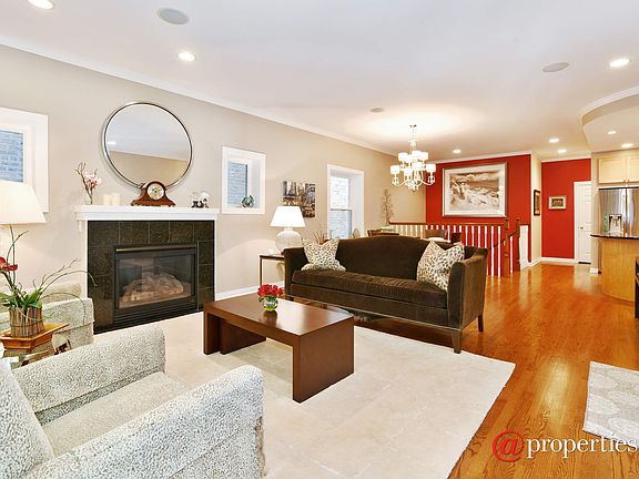 Living Room / Dining Room