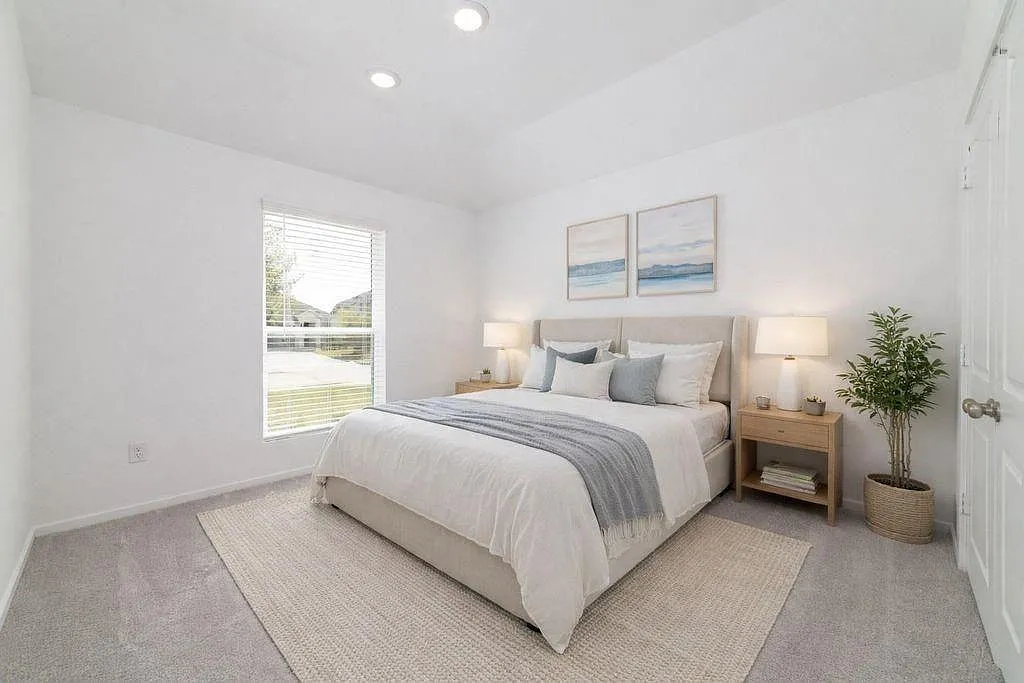 3 bed, 2.0 bath, 1800 sqft, $2,300 — Photo 3
