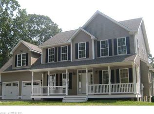 16 Mains Way, Preston, CT 06365