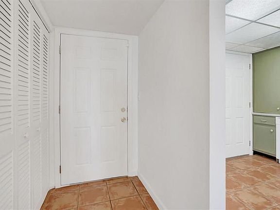4th image of 4500 N Flagler Dr APT C8