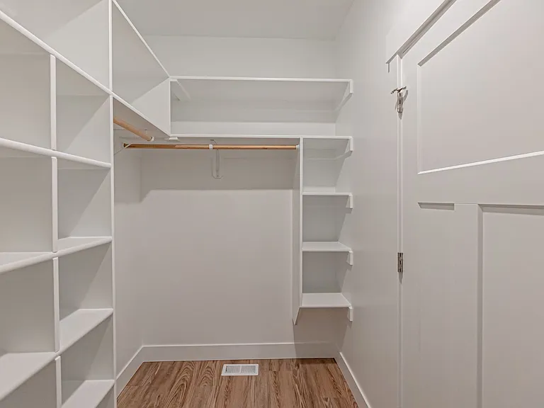 521 Tap Root Dr — Photo 25