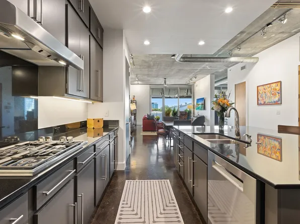 3030 Bryan St Suite 409, Dallas, TX 75204