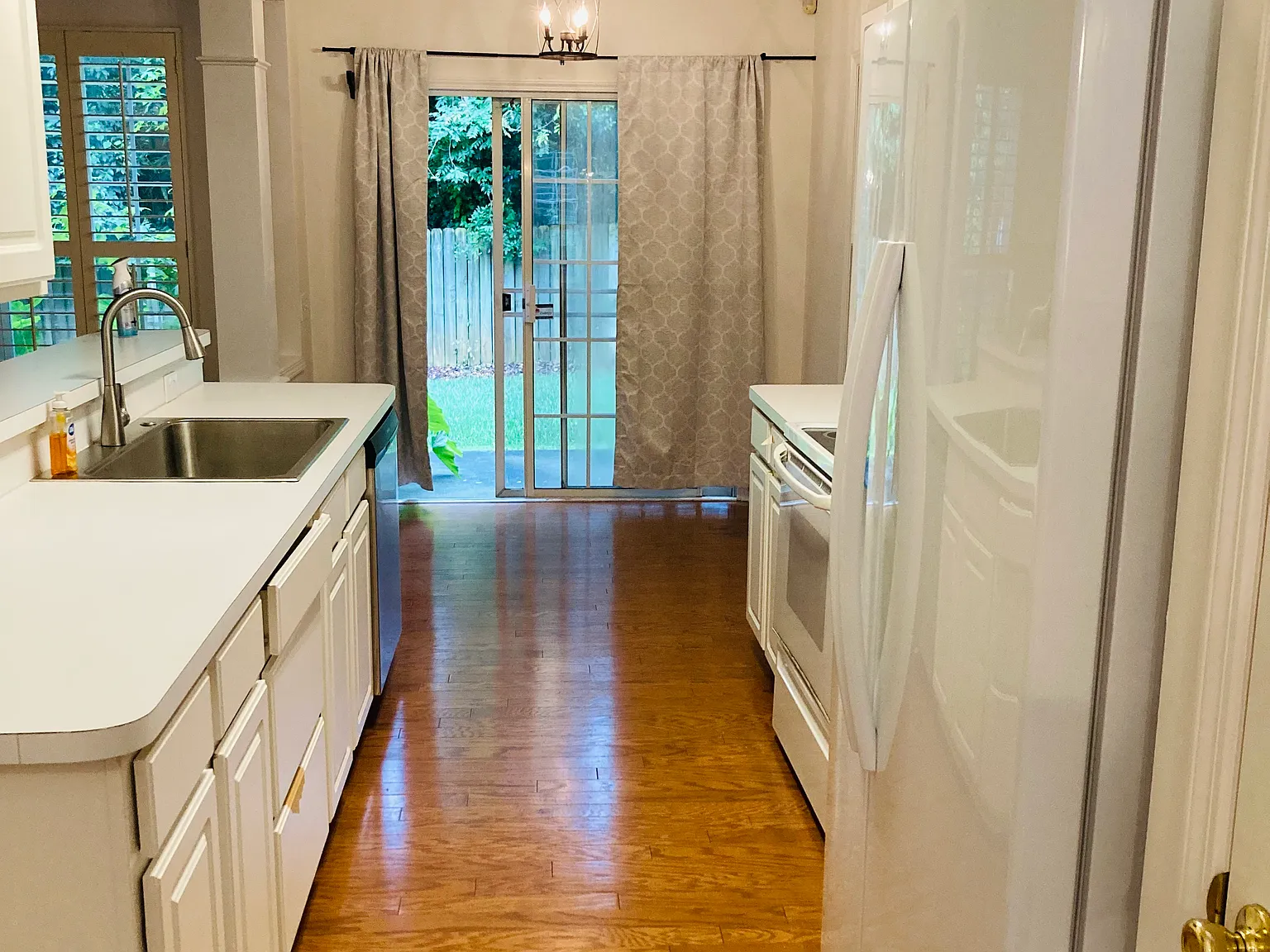 824 Autumn Rain Ln — Photo 4