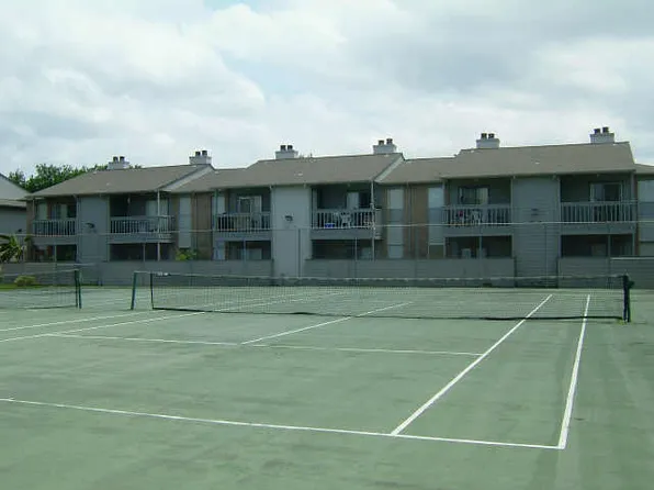 260 El Dorado Blvd, Webster, TX 77598