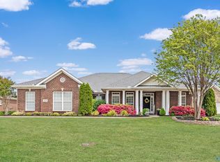 3113 Mossy Rock Rd SE, Owens Cross Roads, AL 35763