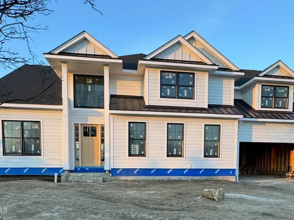 11 Leeward Court, Oceanport, NJ 07757