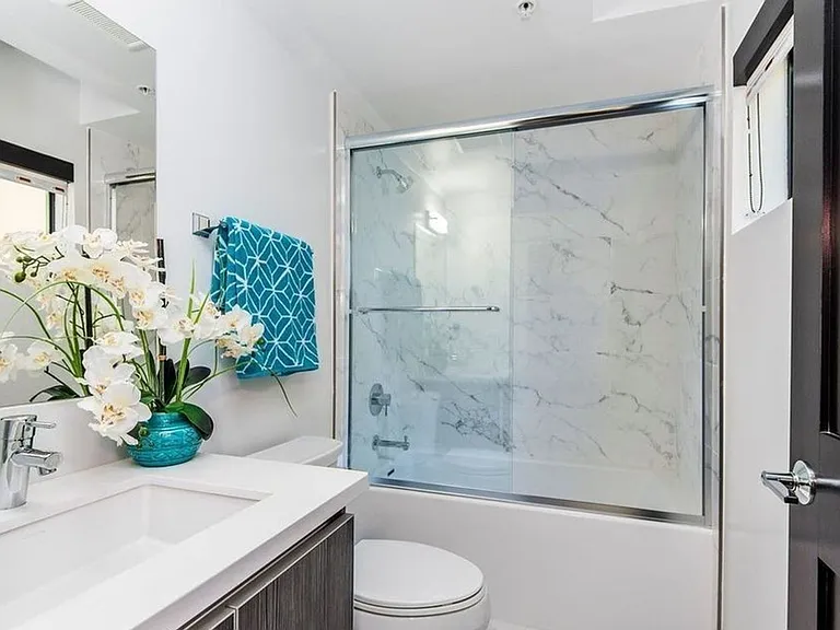 8748 Reading Ave — Photo 24