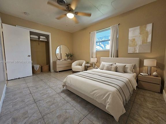 3rd image of 9438 SW 51st St