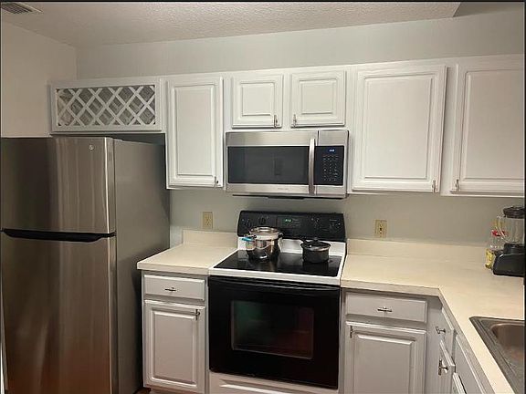 2nd image of 805 Boardwalk Dr APT 533