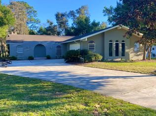 11 Bumelia Ct, Homosassa, FL 34446