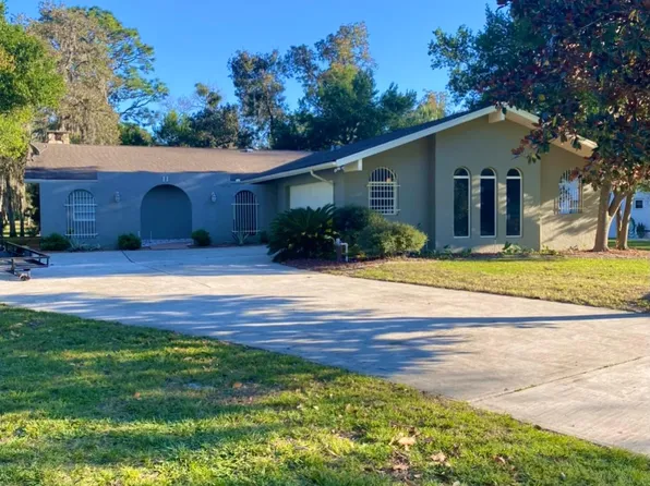 11 Bumelia Ct, Homosassa, FL 34446