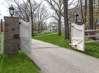 184 Sleepy Hollow Rd, Briarcliff Manor, NY 10510