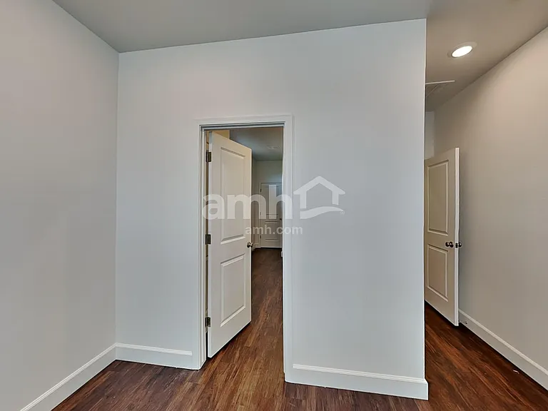 17165 W Lawrence Ln — Photo 8