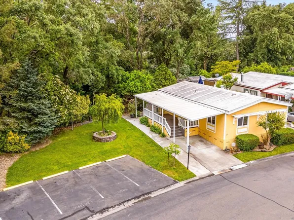 127 Shamrock Circle, Santa Rosa, CA 95403